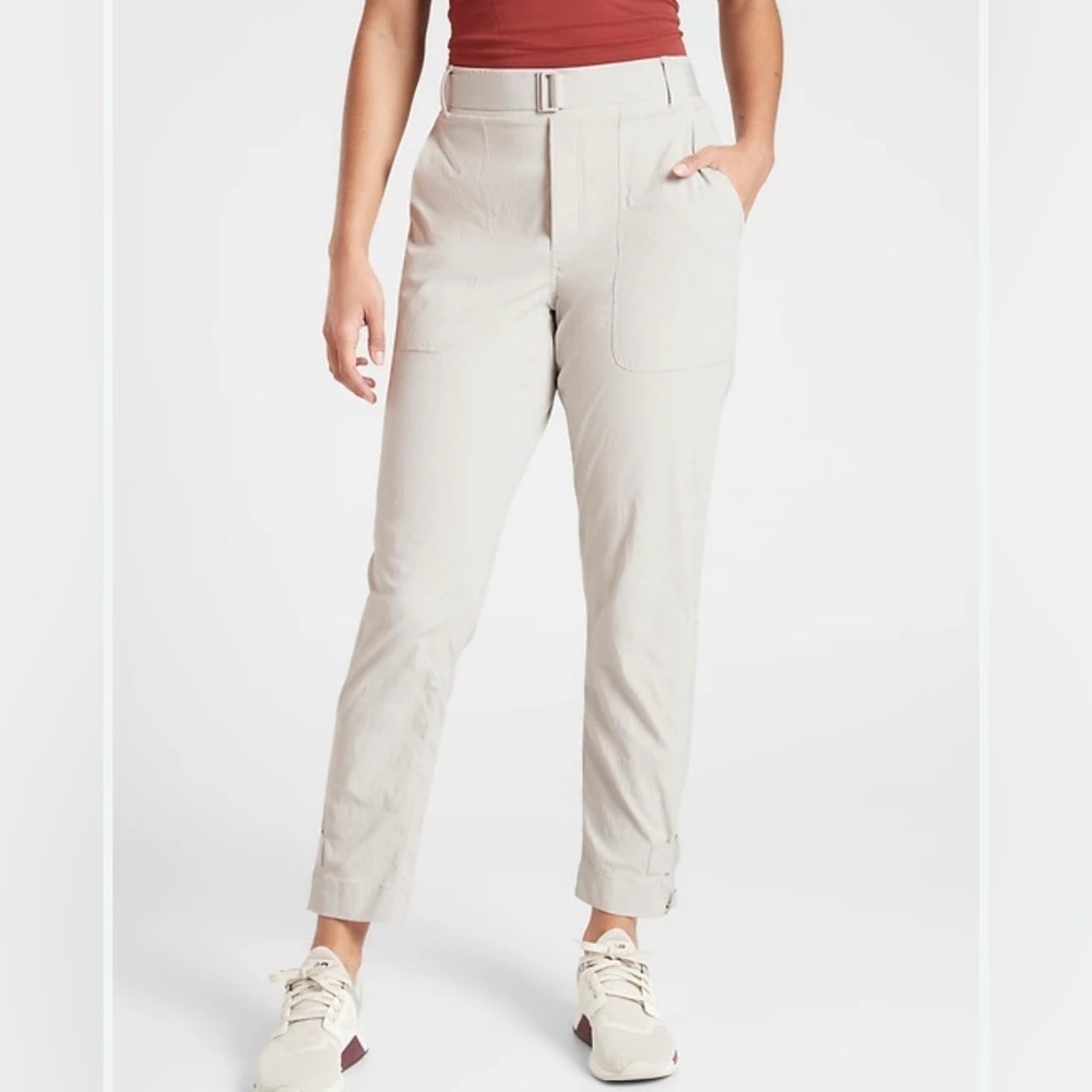 Athleta Women's Cropped Utility Pants in Light Beige